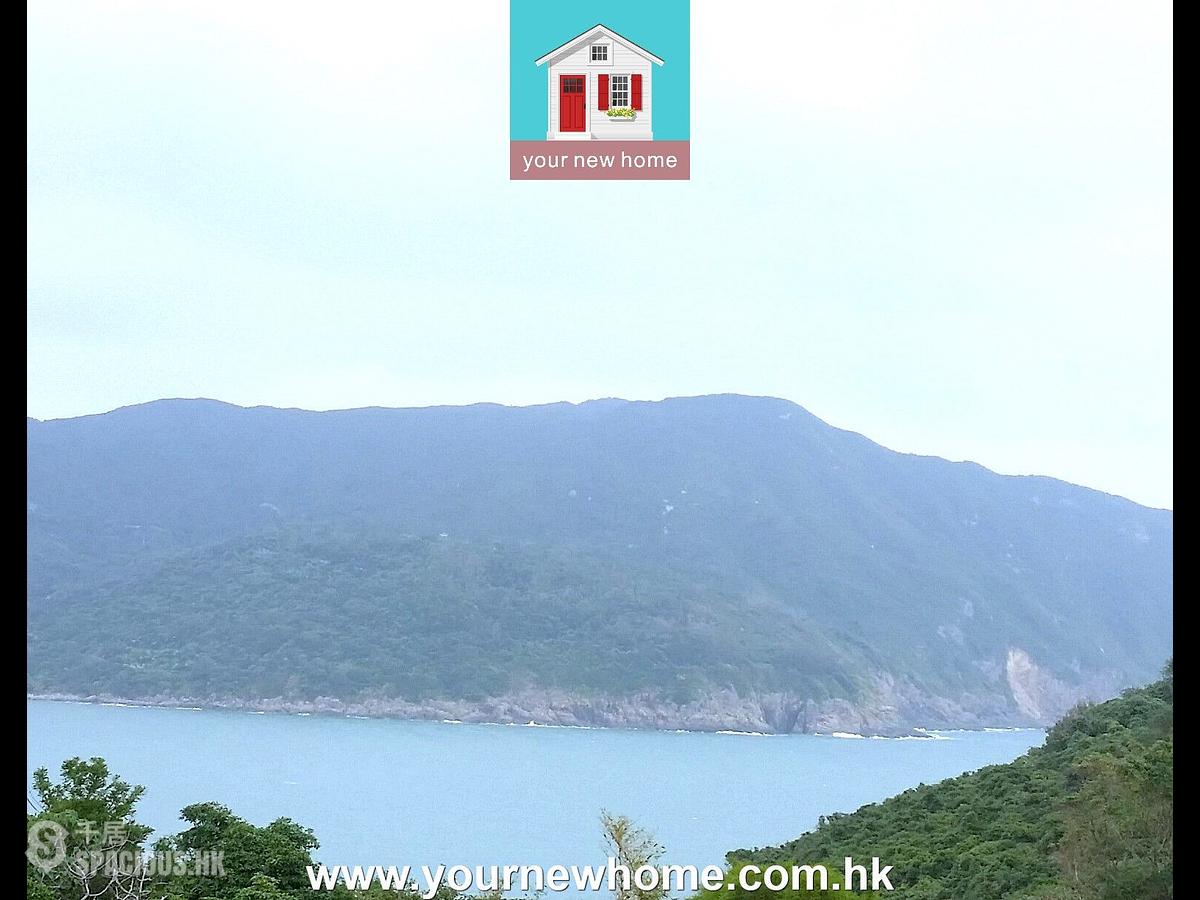 Clear Water Bay - Seacrest Villas 01