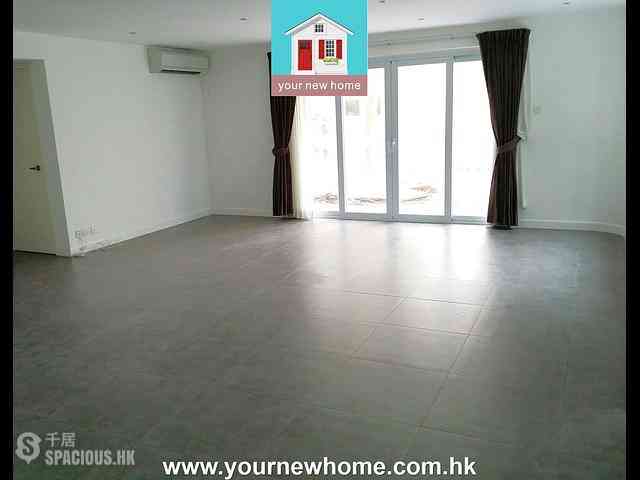 Clear Water Bay - Seacrest Villas 04