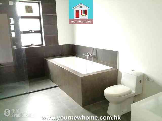 Clear Water Bay - Seacrest Villas 08
