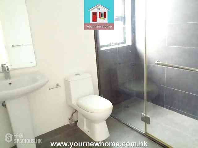 Clear Water Bay - Seacrest Villas 10