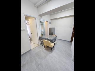 Sai Ying Pun - 147-149, Des Voeux Road West 08