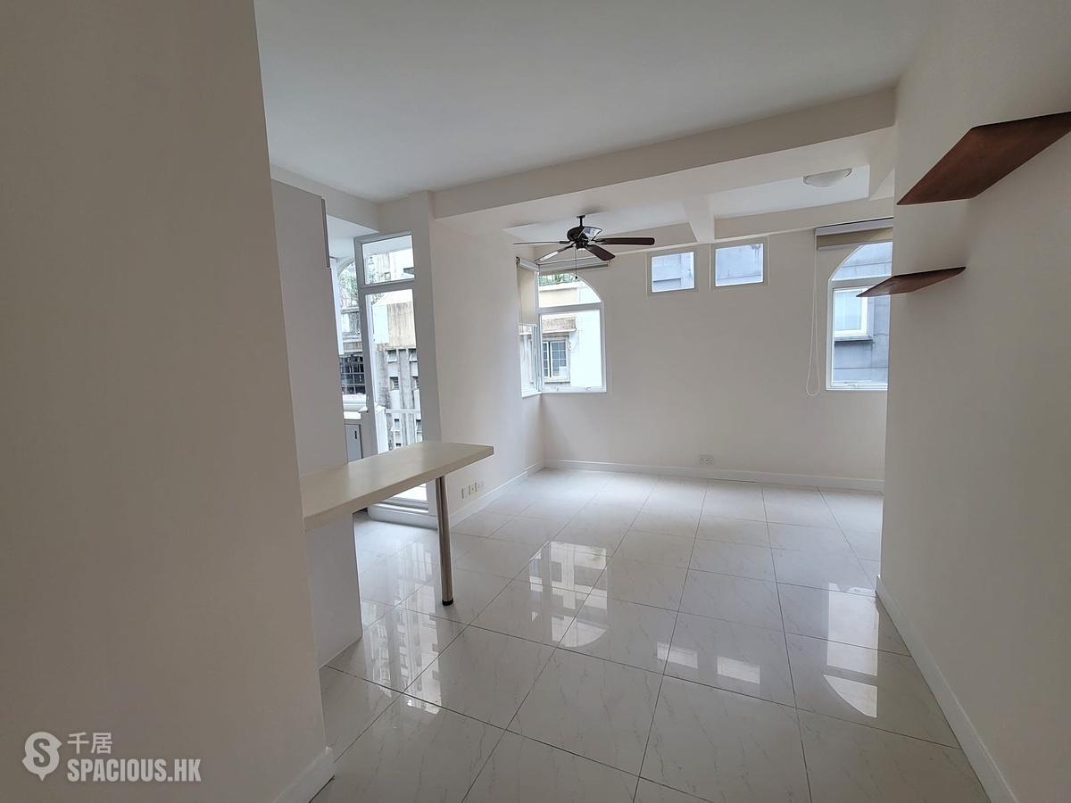 Mid Levels Central - Bonito Casa 01
