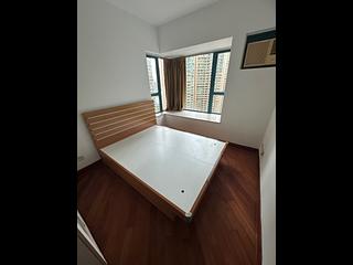 Tai Kok Tsui - The Long Beach Tower 6 03