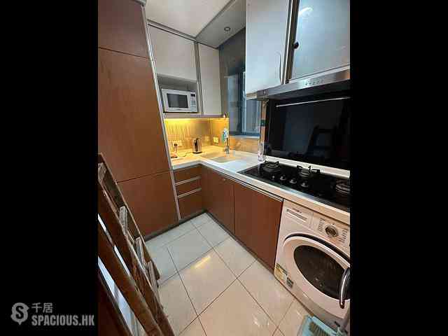 Tai Kok Tsui - The Long Beach Tower 6 05
