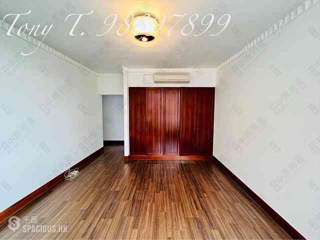 Mid Levels Central - Tregunter Block 2 08