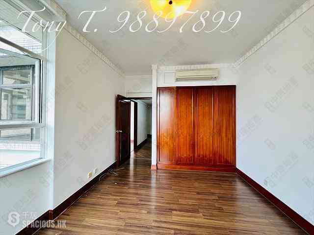 Mid Levels Central - Tregunter Block 2 19