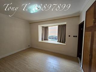 Mid Levels Central - Tregunter Tower 3 05
