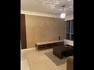 Tung Chung - Caribbean Coast Phase 1 Monterey Cove Tower 2 03