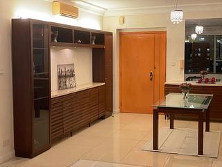 Tung Chung - Caribbean Coast Phase 1 Monterey Cove Tower 2 05