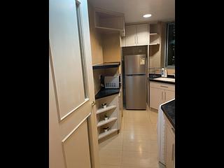 Tung Chung - Caribbean Coast Phase 1 Monterey Cove Tower 2 12