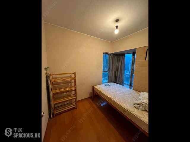 Tung Chung - Seaview Crescent Block 5 04