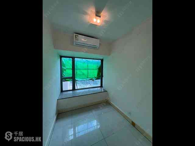 Tung Chung - Caribbean Coast Phase 4 Crystal Cove Tower 15 05