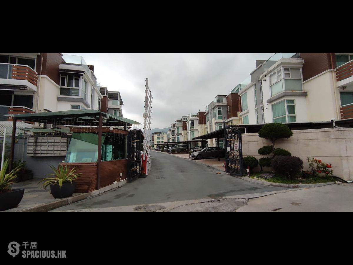 Shek Kong - Carpi Villa 01