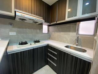 Kennedy Town - Luen Wai Apartment 09