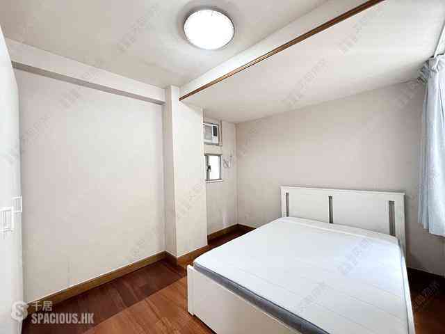 Wan Chai - Phoenix Court Block 2 08