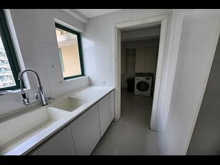 Discovery Bay - Discovery Bay Phase 13 Chianti The Hemex (Block 3) 07