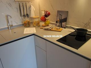 Sai Ying Pun - No.8 Hing Hon Road (Resiglow-Bonham) 06