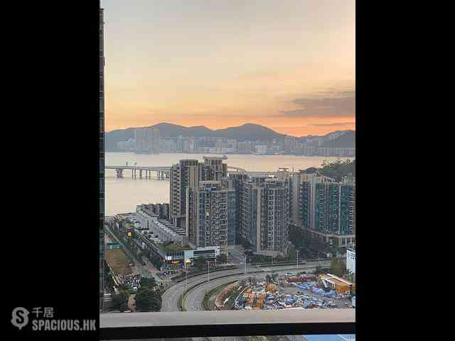 Tseung Kwan O - The Wings IIIA Block 5A 01