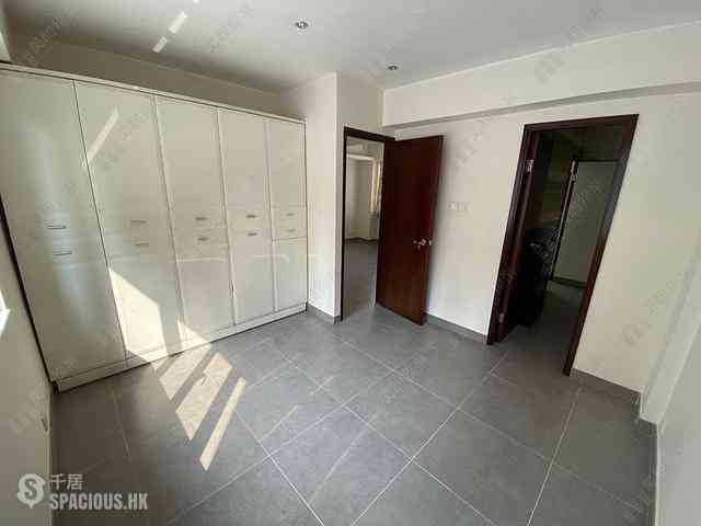 Wan Chai - 3-5, Wood Road 06