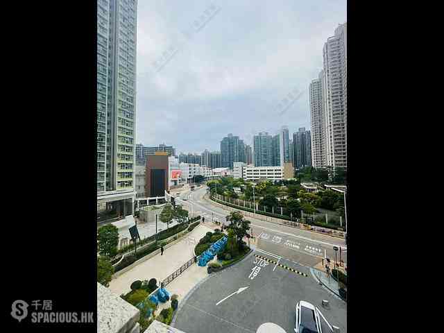 Tseung Kwan O - Savannah Block 3B 01