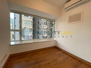 Soho - Centrestage 06