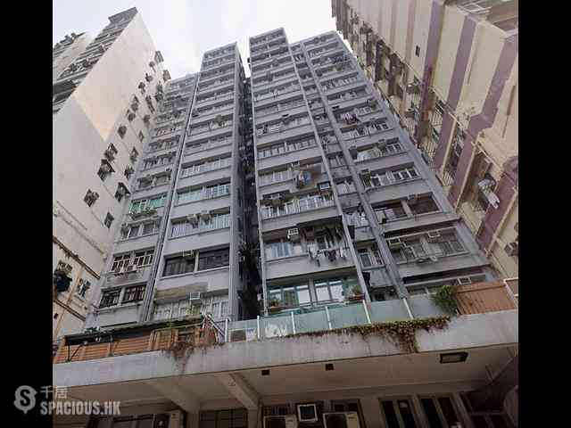 Wan Chai - Cheong Hong Mansion 11