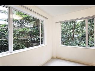 Mid Levels West - Kiu Sen Court 02