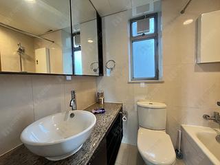 Wan Chai - The Zenith Phase 1 Block 2 11