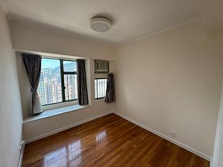 Mid Levels Central - Robinson Place 03