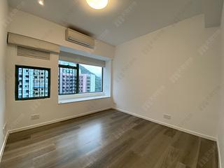 Mid Levels Central - Robinson Place Block 1 07
