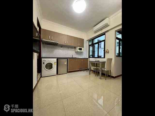Wan Chai - 20, Tai Wong Street East 01