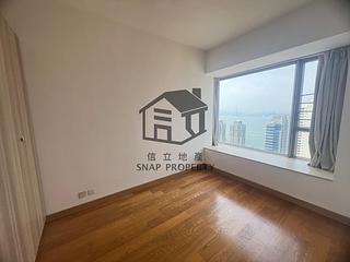 Sai Ying Pun - Island Crest Block 1 02