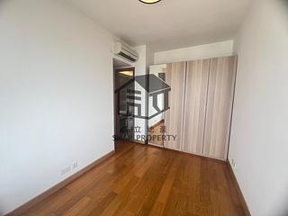 Sai Ying Pun - Island Crest Block 1 05
