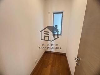 Sai Ying Pun - Island Crest Block 1 10