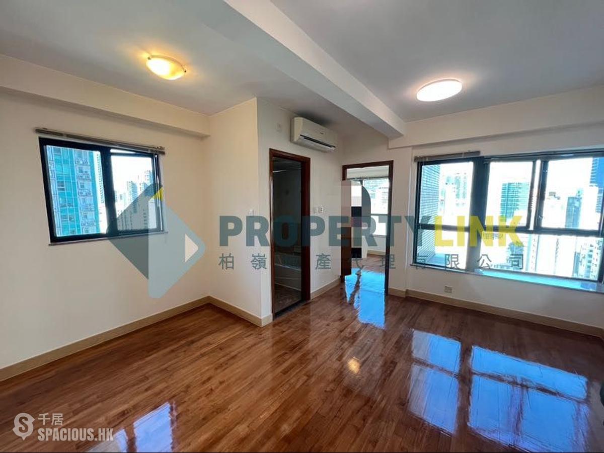 Sheung Wan - The Bellevue Place 01