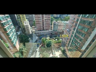 Sheung Wan - Queen's Terrace 06