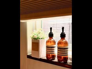 Sheung Wan - 70-72, Jervois Street 06