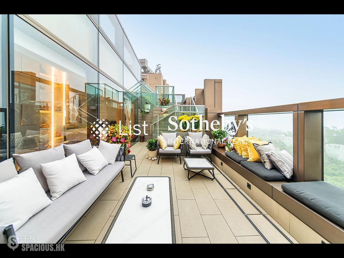 Shau Kei Wan - Island Garden 01