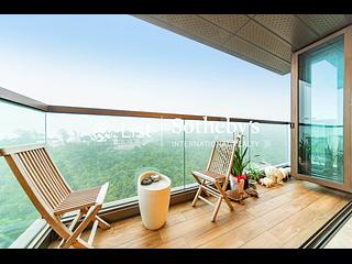 Shau Kei Wan - Island Garden 06