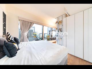Shau Kei Wan - Island Garden 09
