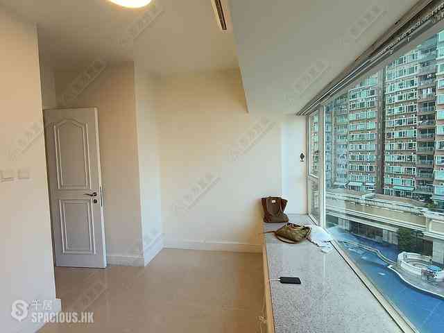 Tiu Keng Leng - Metro Town Phase 1 Block 2 04