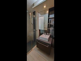 Wan Chai - J Residence 09