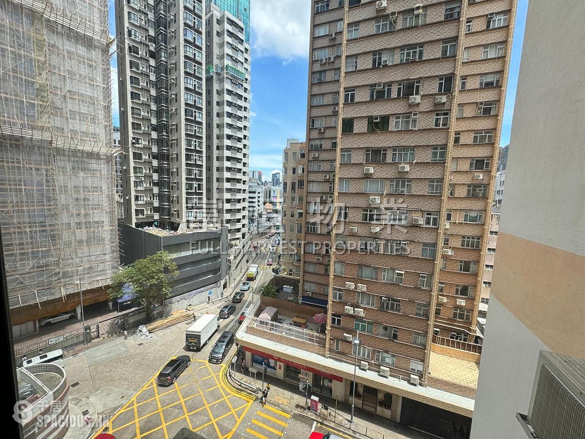 Happy Valley - Horace Court 01