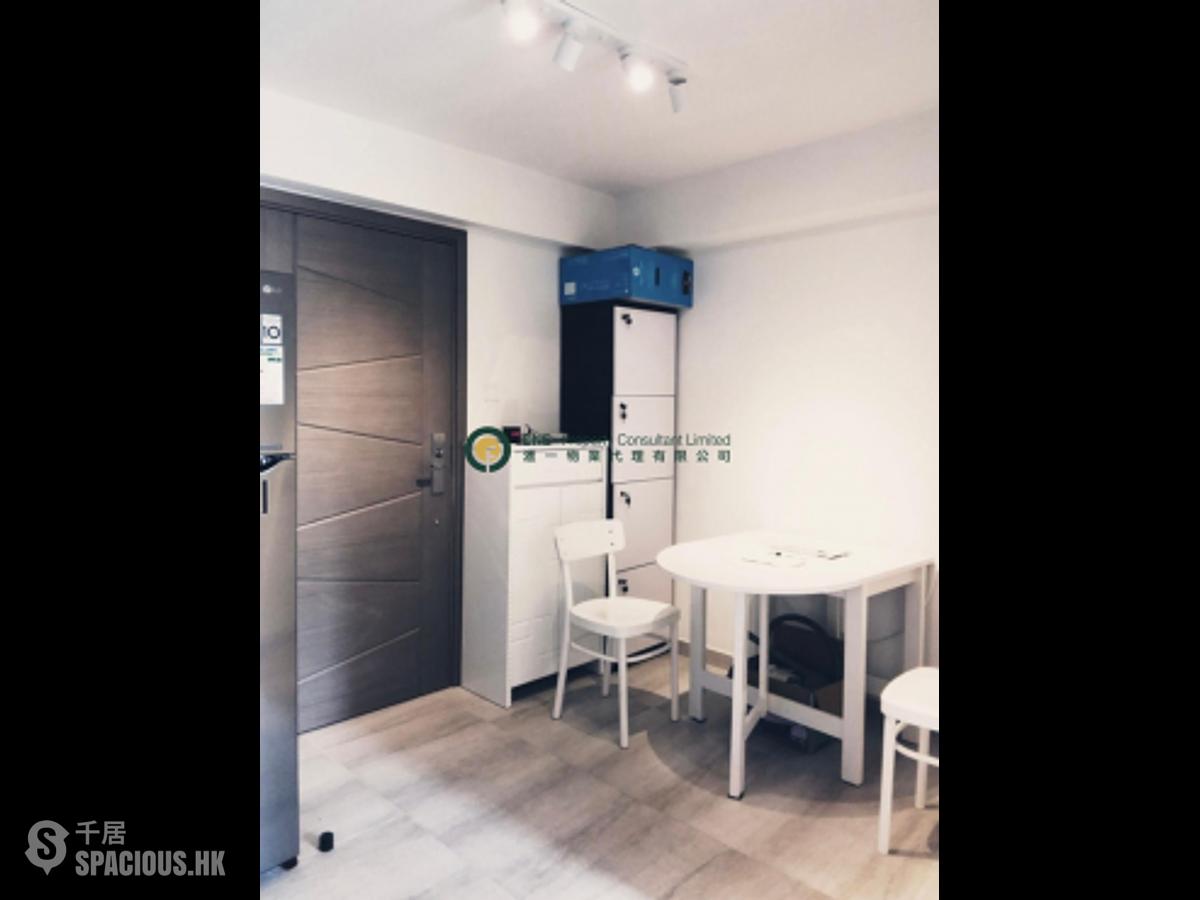 Sai Ying Pun - Fung Yu Building 01