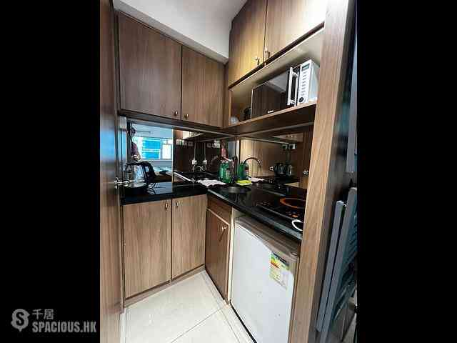 Sheung Wan - CM+ 07