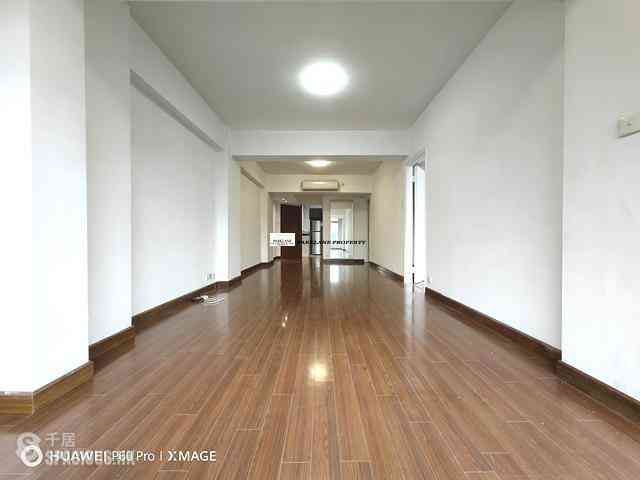 Happy Valley - Hooley Mansion 02