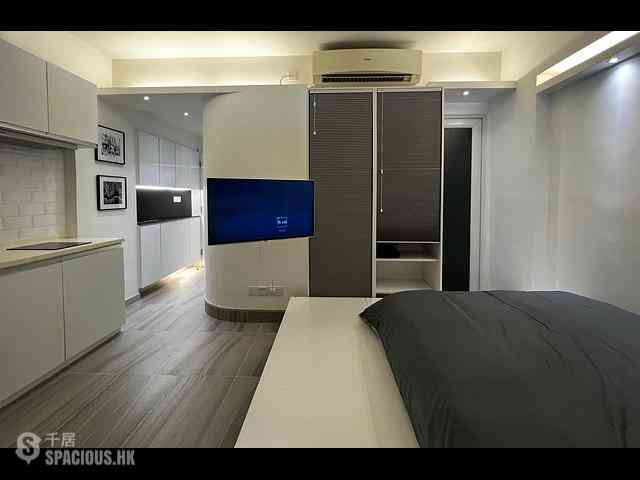 Sai Ying Pun - 246, Queen's Road West 05