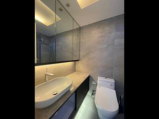 Sai Ying Pun - Island Crest Block 1 06