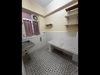 Kennedy Town - Mau Wah Mansion 05