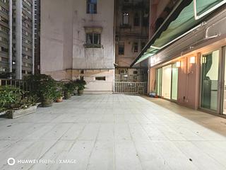 Wan Chai - Hang Tat Mansion 02